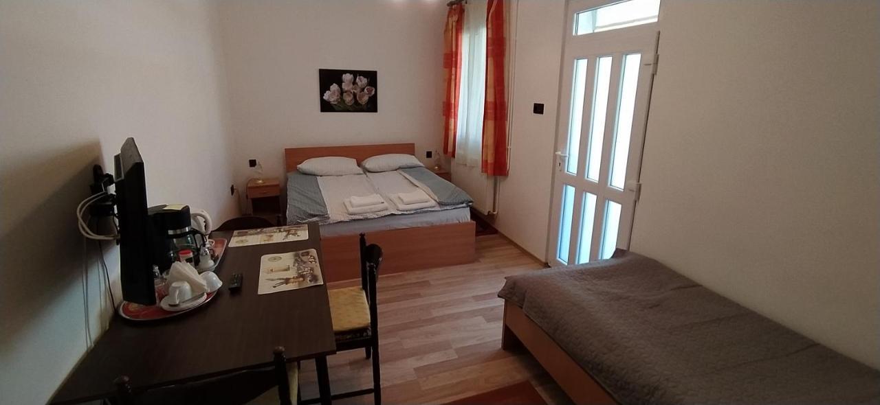 Erika Villa Siófok Exterior foto